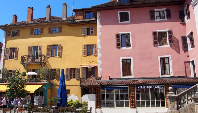 Taloja Annecyssa Ranskassa, Kuva: Arjen pilkahduksia -blogi, luvaton käyttö kielletty