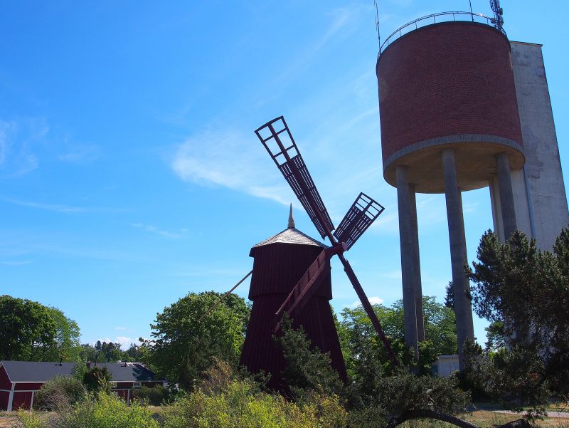 Mamsellimylly ja vanha vesitorni Myllymäellä Uudessakaupungissa, Kuva: Arjen pilkahduksia -blogi, luvaton käyttö kielletty